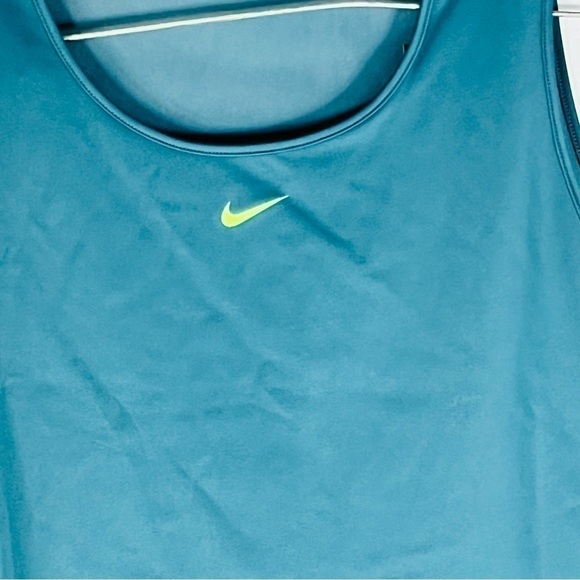 Nike teal color-stripe cropped training tank mesh DH3185-393  Size 3X - Picture 4 of 15